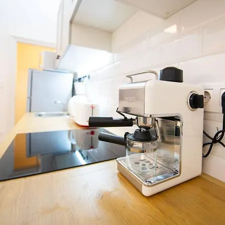 Very - Sunny - Comfy Holiday home *