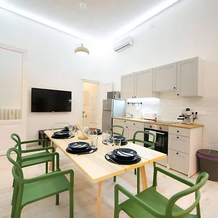 Very - Sunny - Comfy Holiday home Budapest